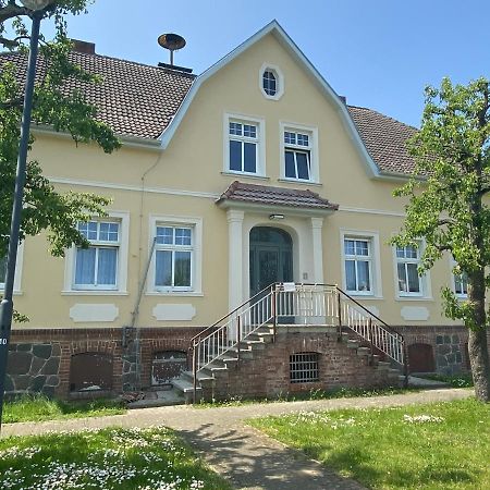 Fewo In Neustadt/Dosse, Der Stadt Der Pferde Leddin Extérieur photo