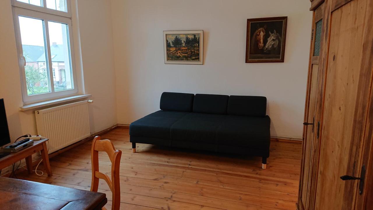 Fewo In Neustadt/Dosse, Der Stadt Der Pferde Leddin Extérieur photo